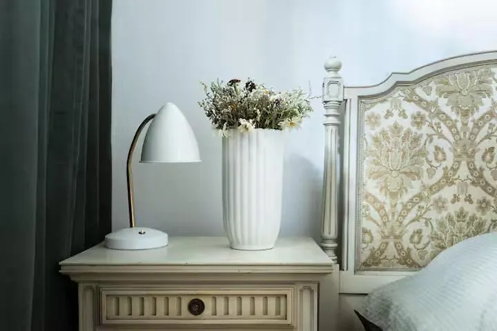 Authentic Interbelic Villa In The City Center Bukarest